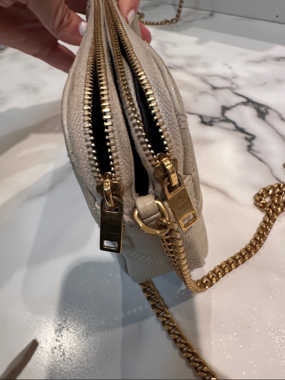 Saint Laurent Cream Quilted Leather Camera Bag with Gold Hardware - Picture 13 of 13